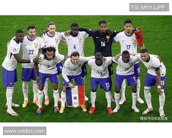 斯洛伐克男足球星引领国家队新篇章 成为世界足坛新亮点